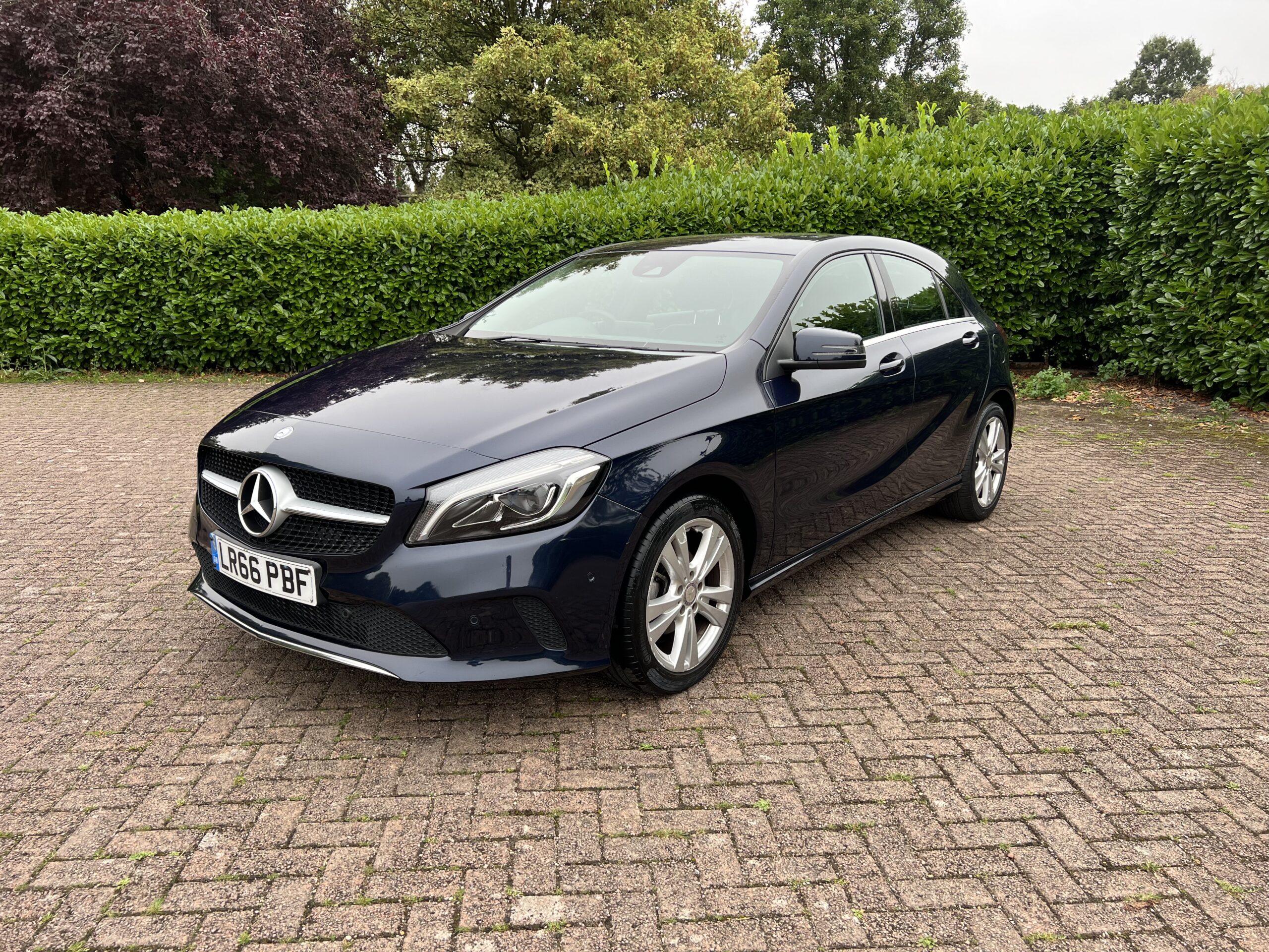 Emblemi 3D A220D C300D Adesivi Emblemi Mercedes Benz SCHAAN - Nero Opaco - Per Modelli A180D A220D C300D E220D - Plastica ABS Adesivi Mercedes